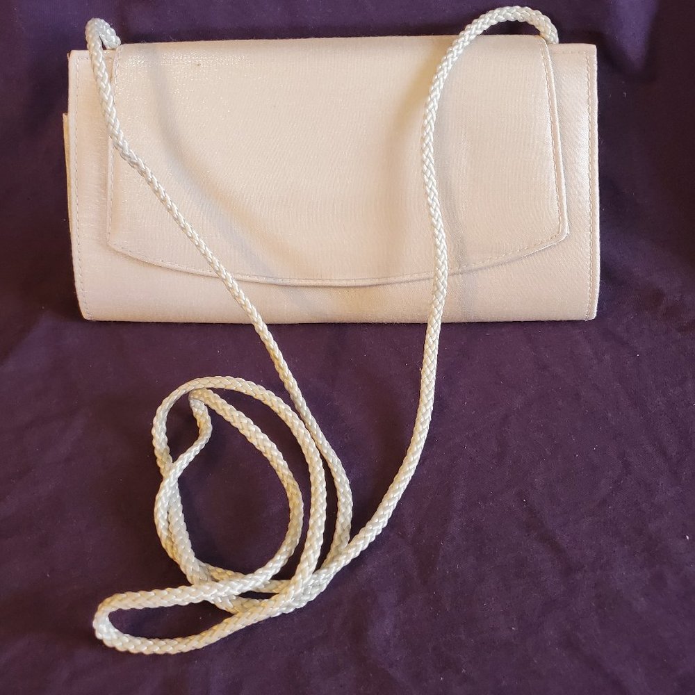 Cream linen purse